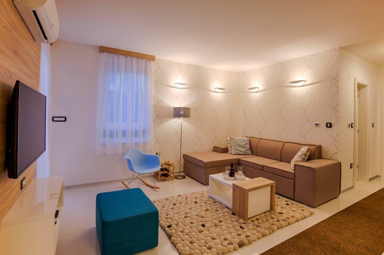 Apartment Deluxe By Traveler Tourist Agency Krk