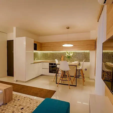 Deluxe Beach Apartments by Traveler Tourist Agency Krk Krk Town Exterior photo