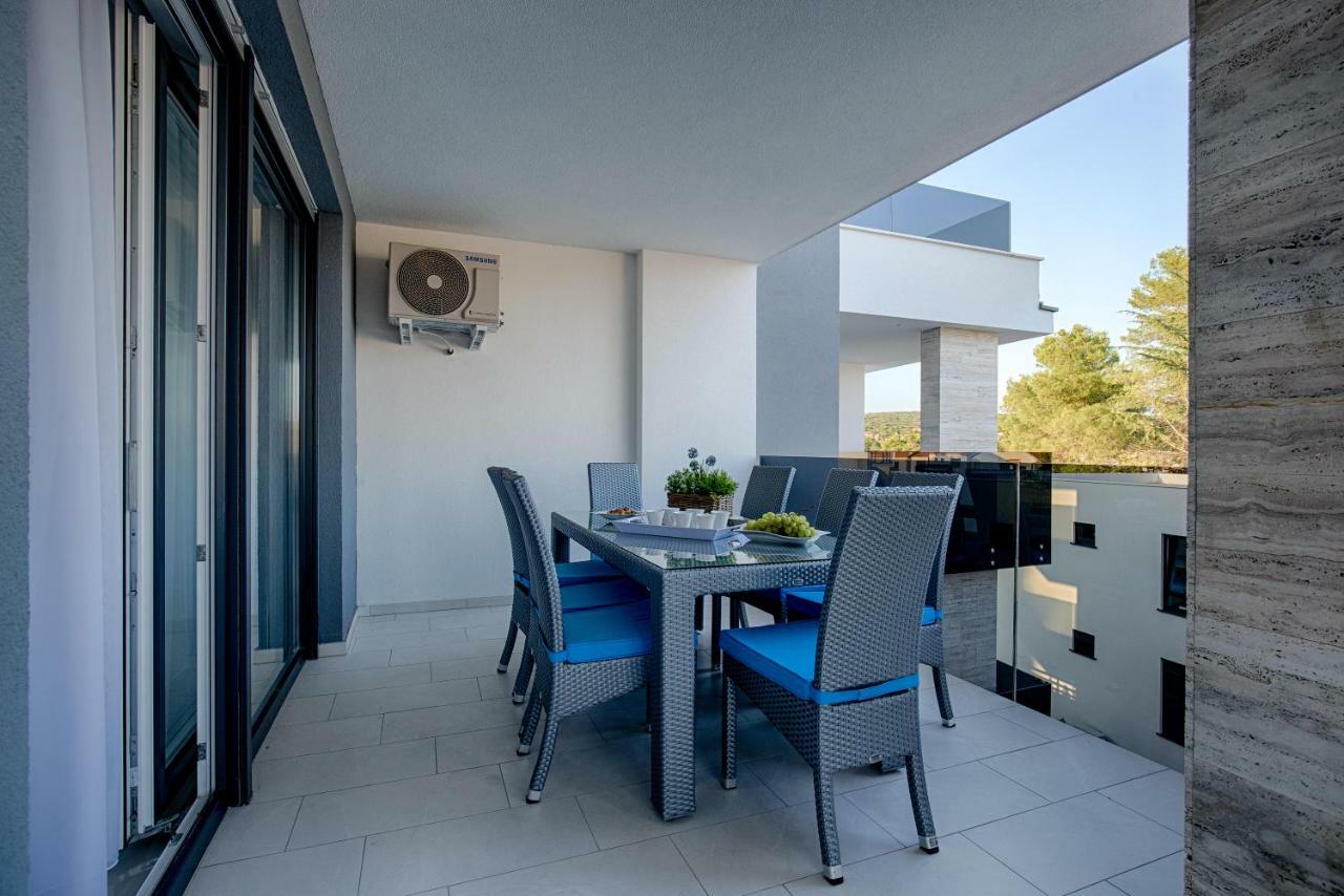 Deluxe New - Few Steps From The - Luxury With Style - By Traveler Tourist Agency Krk Krk Town