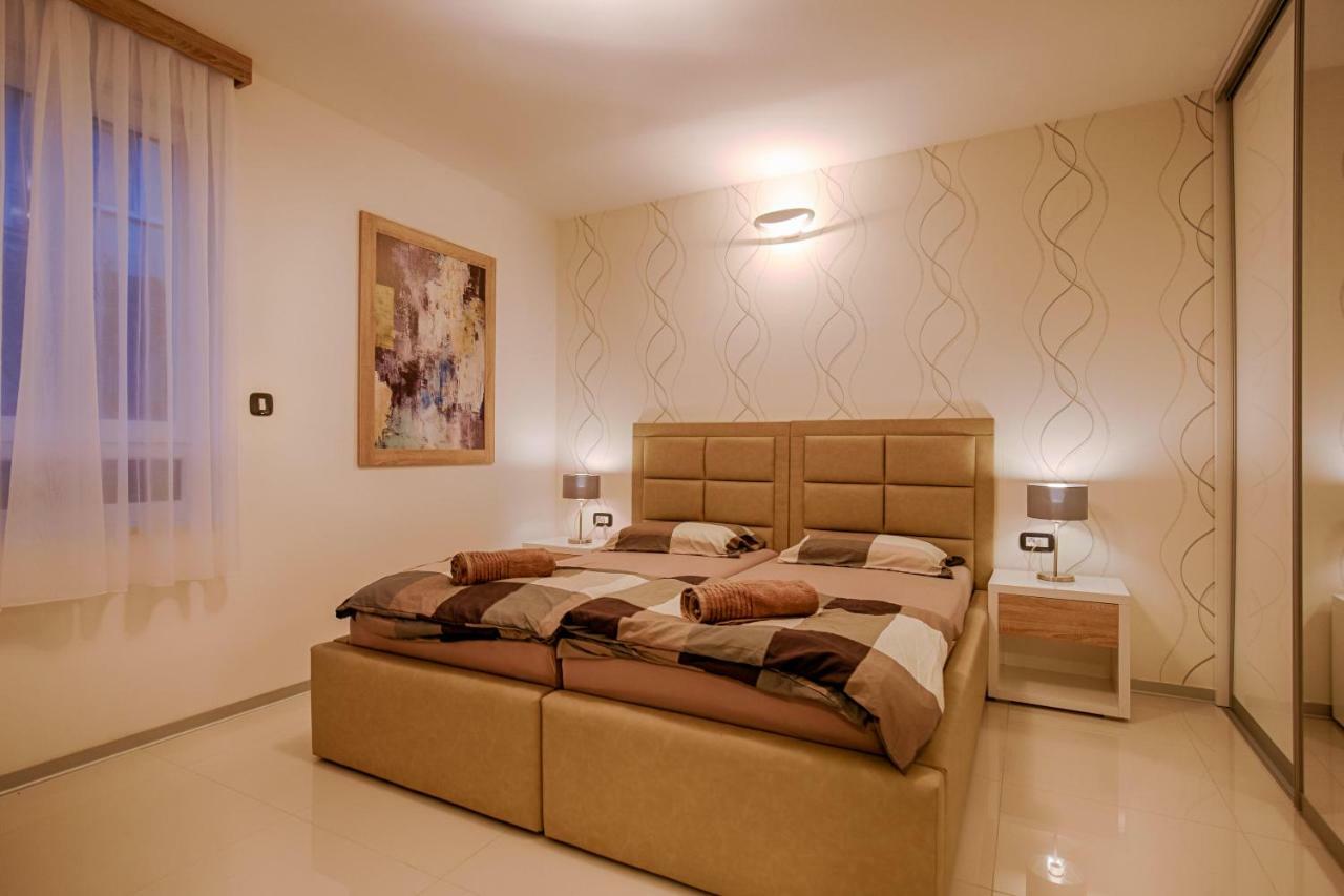 Deluxe New - Few Steps From The - Luxury With Style - By Traveler Tourist Agency Krk Apartment